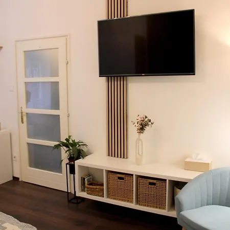 Apartament Pannonius